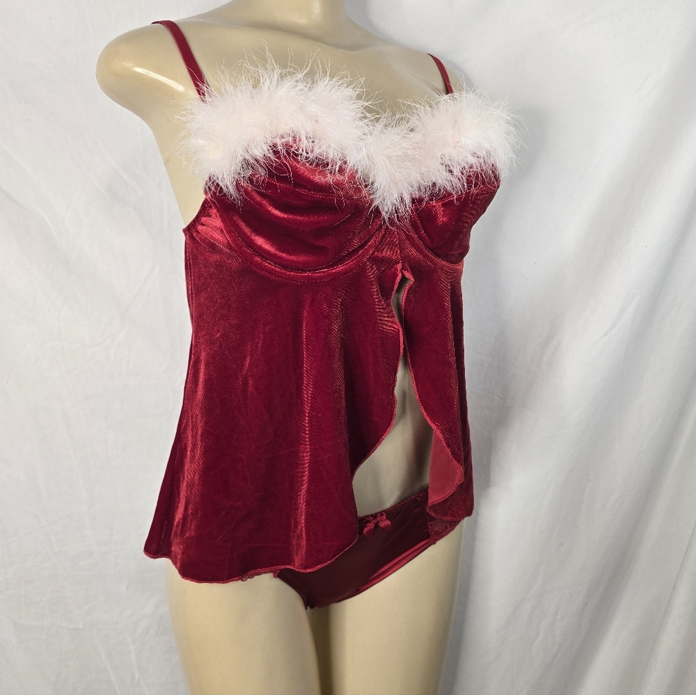 Marilyn Monroe Red Velvet Chemise with Feather Trim